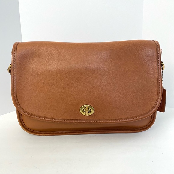 Vintage Coach City Bag British Tan Leather Shoulder Bag #9790 Made in USA 1996 - Picture 3 of 17